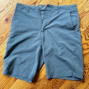 Volcom Surf & Turf • 4 way stretch • Shorts • Size 33